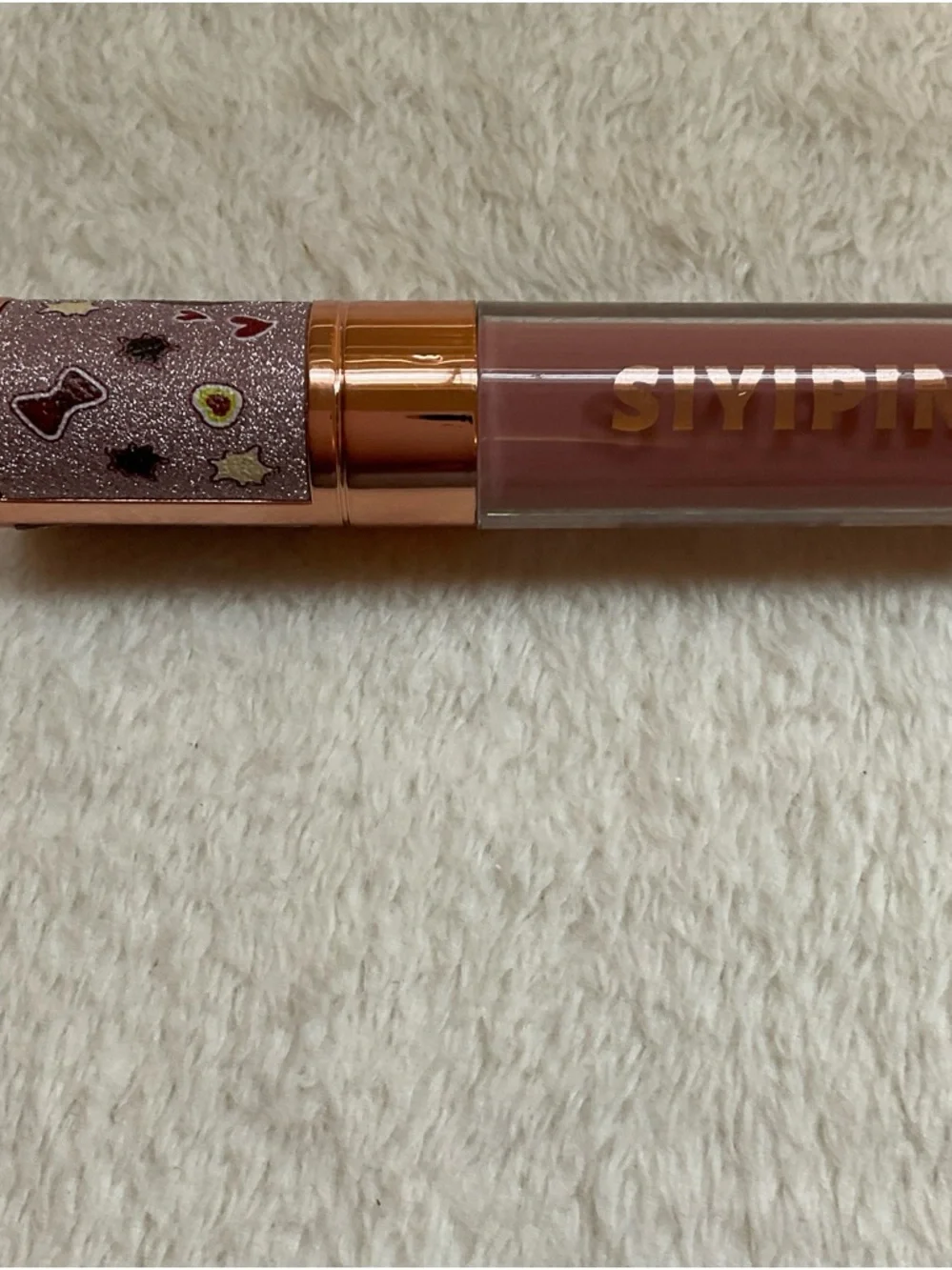 Styling Matte Lip Gloss in Mauve Pink by